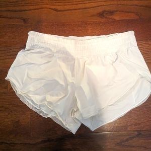 White Lululemon running shorts